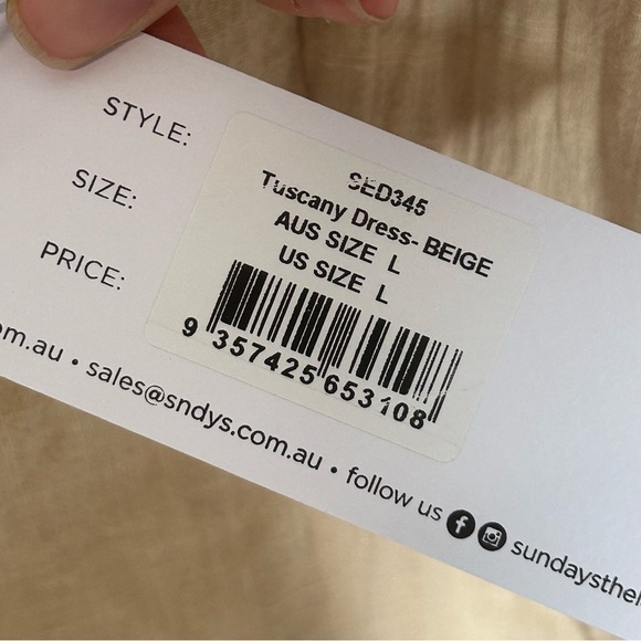 Elegant Cream Mini Dress - Picture 8 of 13